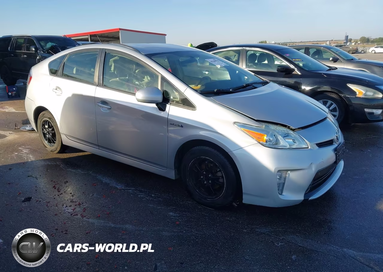 2013 Toyota Prius Two