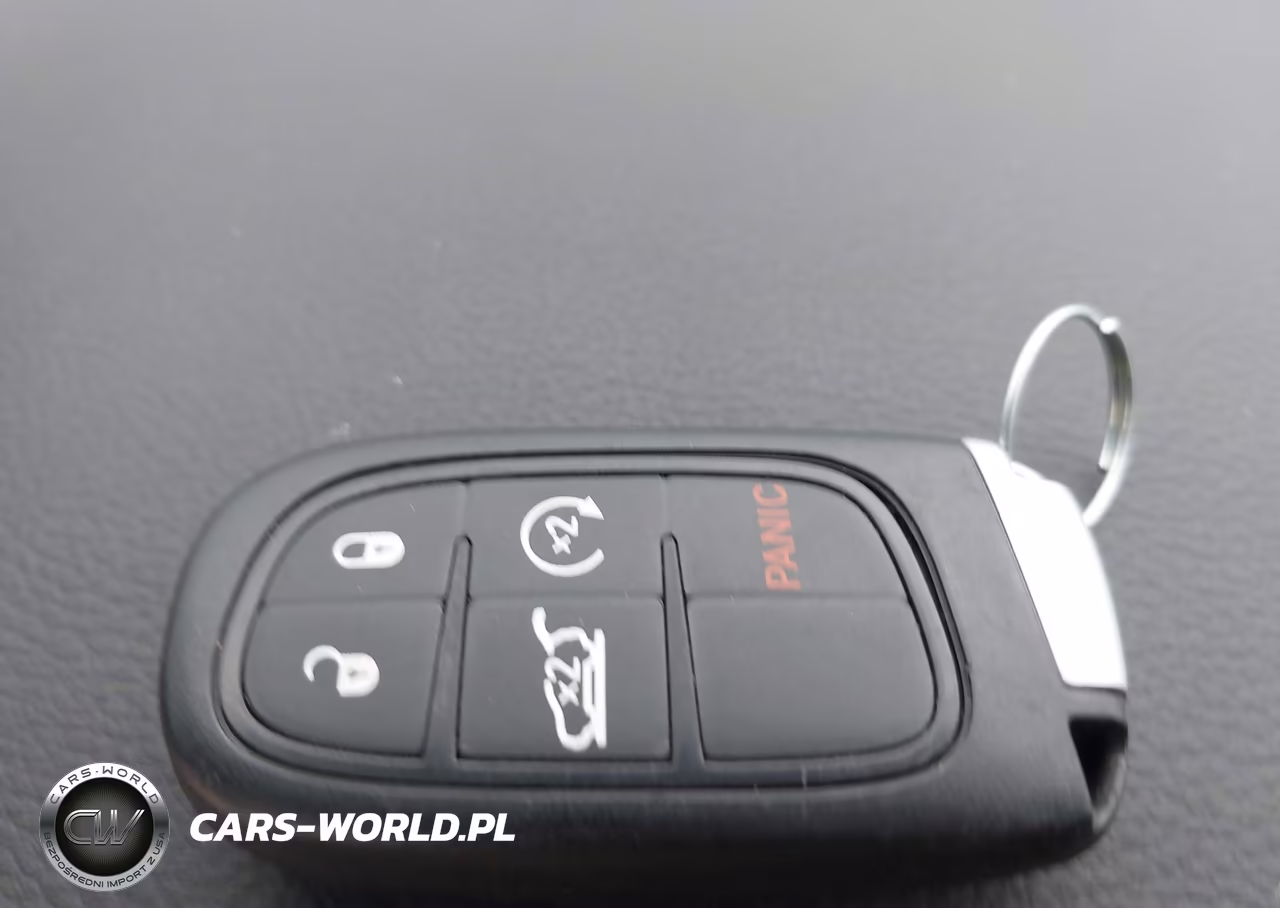 2019 Jeep Cherokee Limited 4X4 VIN:1C4PJMDN8KD167050 - 11
