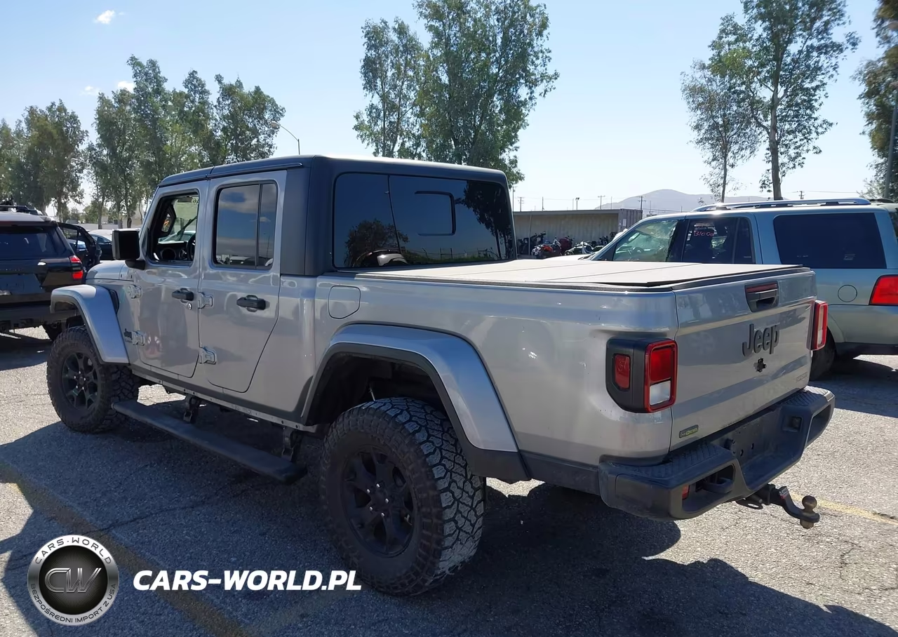 2021 Jeep Gladiator Sport S 4X4 VIN:1C6JJTAM4ML541892 - 3