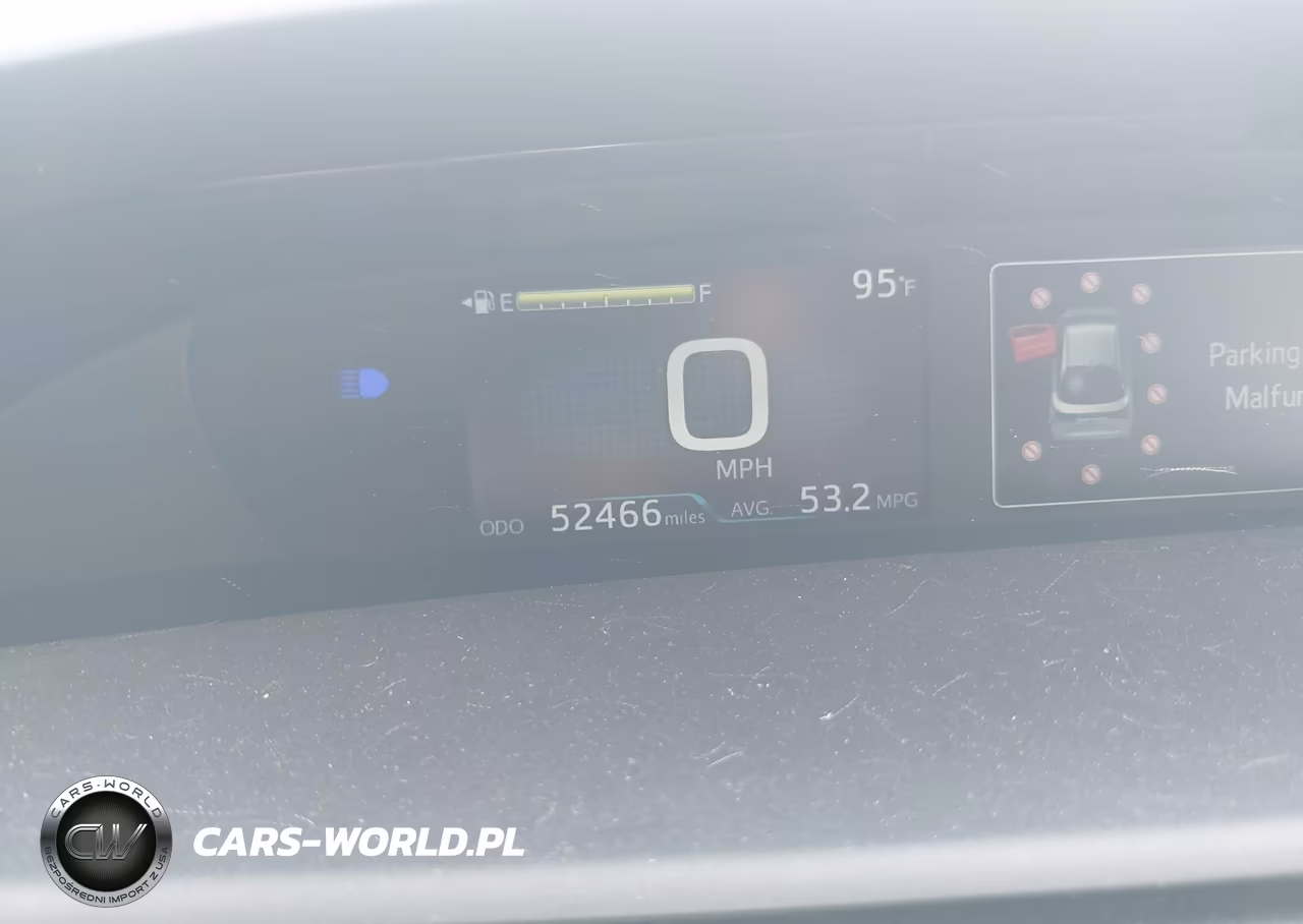 2022 Toyota Prius Le VIN:JTDKAMFU7N3176475 - 7