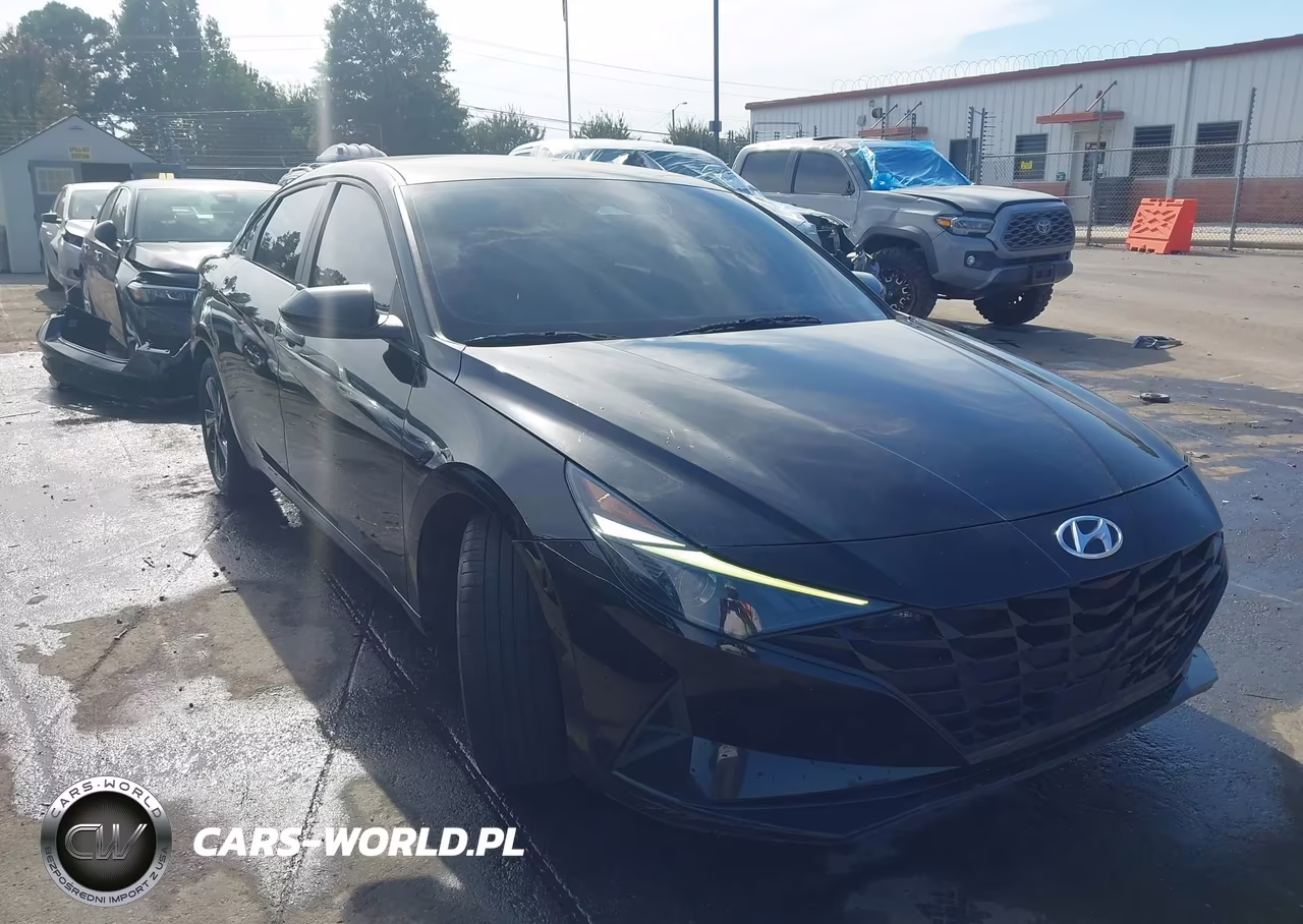 2021 Hyundai Elantra Sel