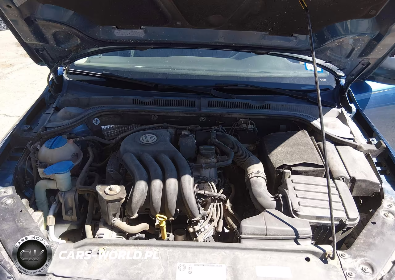 2015 Volkswagen Jetta 2.0L S VIN:3VW2K7AJ0FM260758 - 10