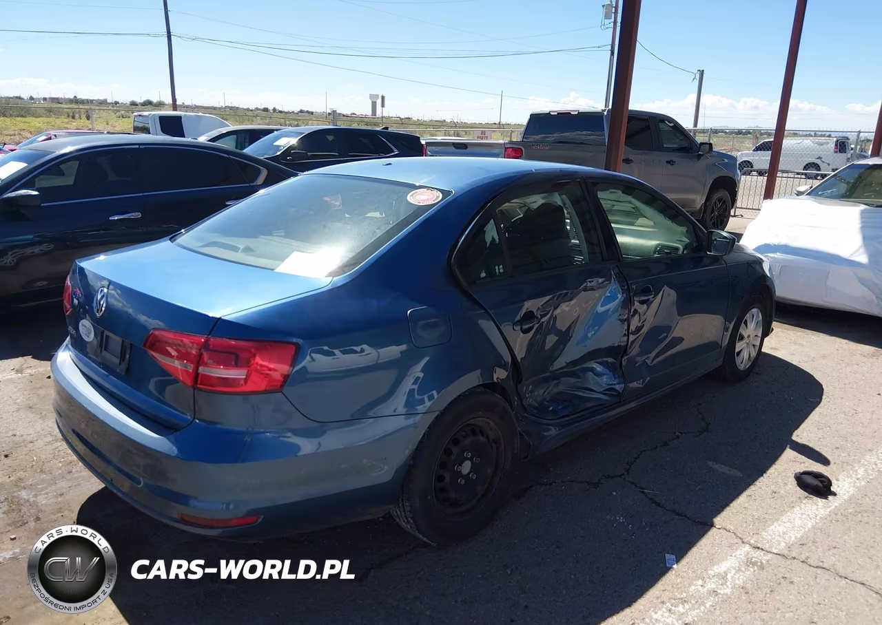 2015 Volkswagen Jetta 2.0L S VIN:3VW2K7AJ0FM260758 - 4