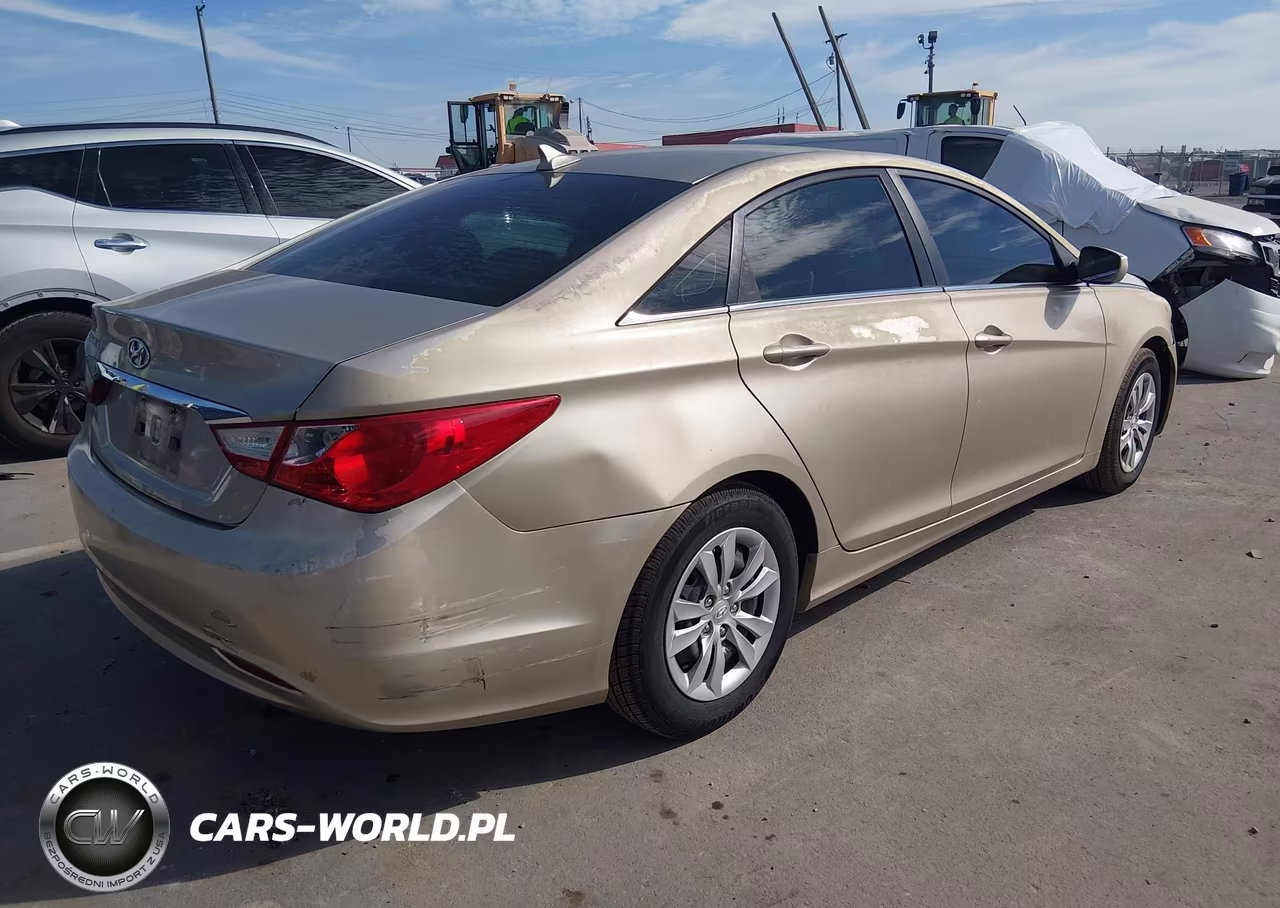 2011 Hyundai Sonata Gls VIN:5NPEB4AC8BH190037 - 4