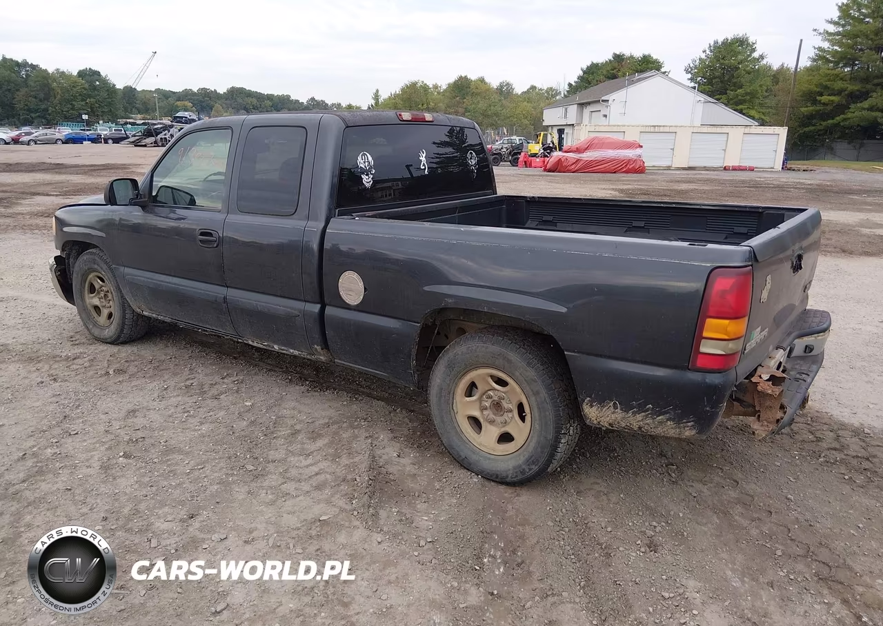 2003 GMC Sierra 1500 Work Truck VIN:2GTEC19X931173589 - 3