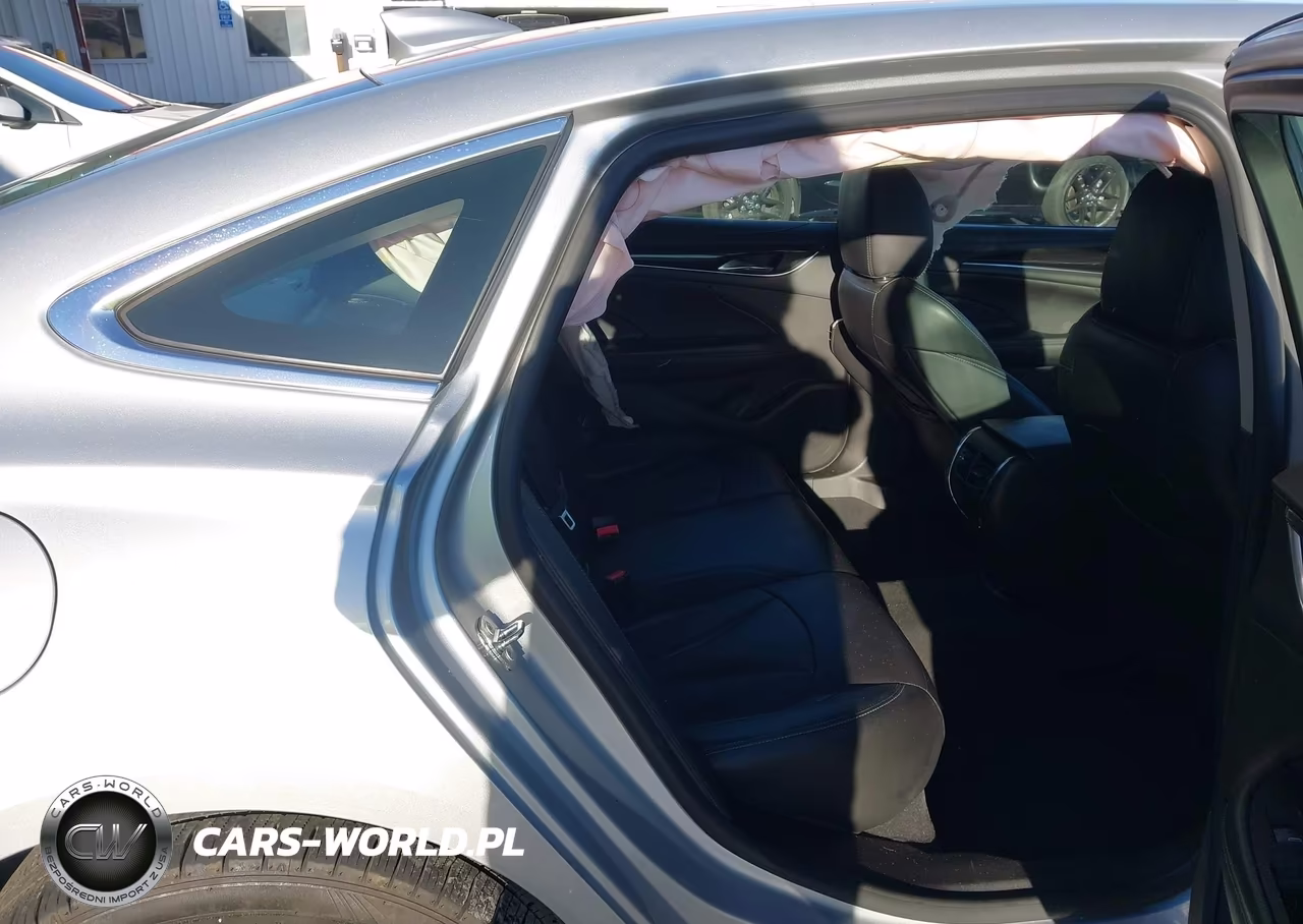 2018 Buick Lacrosse Premium VIN:1G4ZR5SS4JU143046 - 8