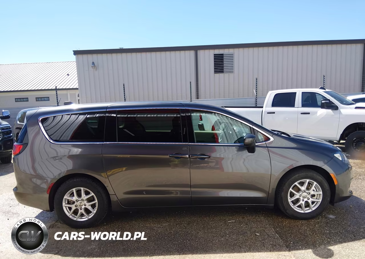 2022 Chrysler Voyager Lx VIN:2C4RC1CG6NR127846 - 15