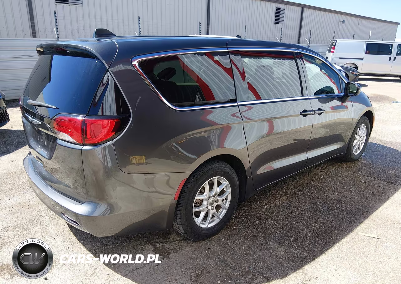 2022 Chrysler Voyager Lx VIN:2C4RC1CG6NR127846 - 4