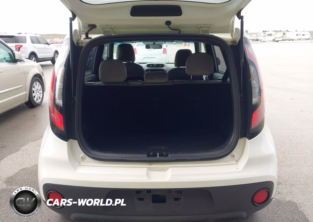2019 Kia Soul VIN:KNDJN2A26K7911901 - 17