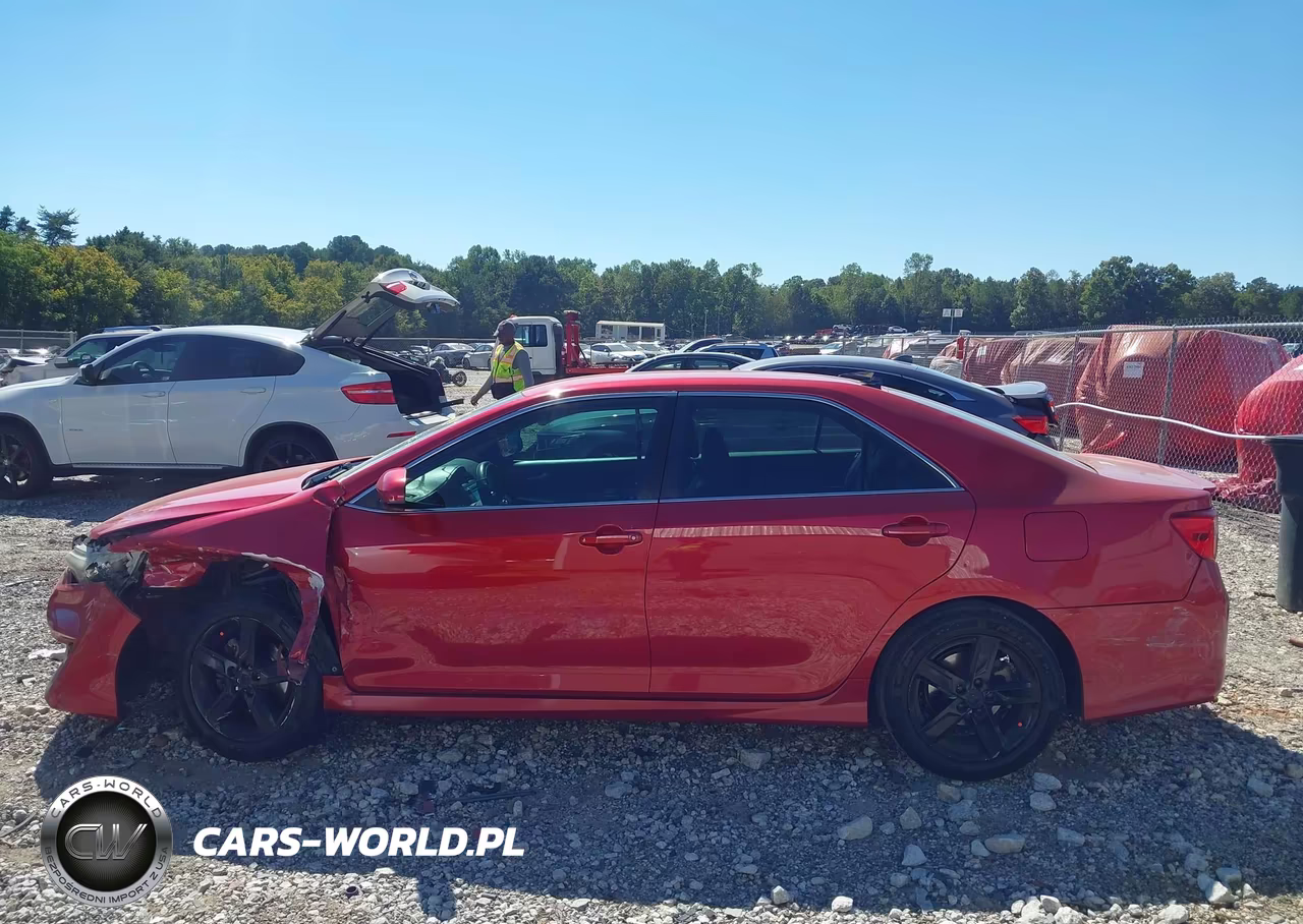 2013 Toyota Camry Se VIN:4T1BF1FK7DU682682 - 14