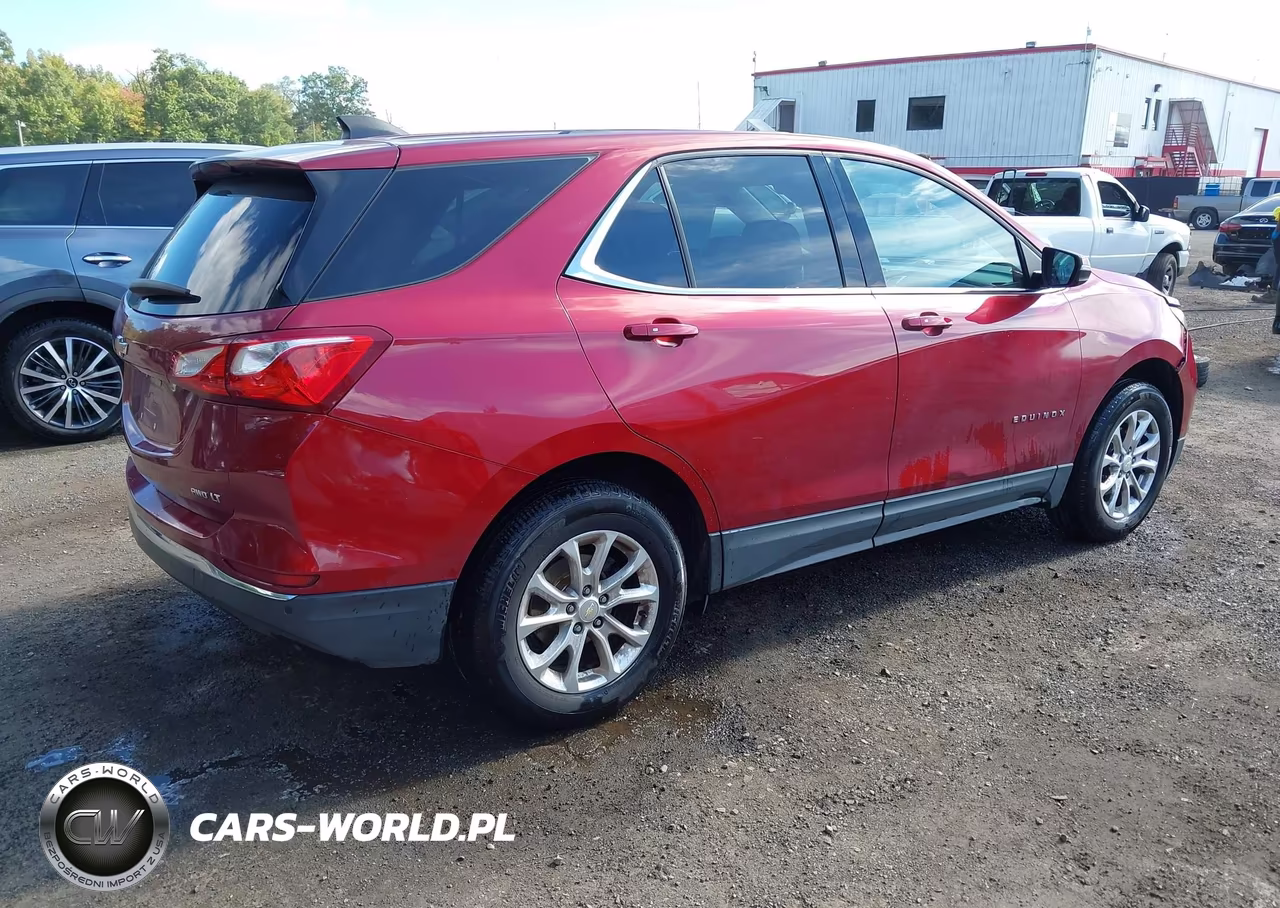 2018 Chevrolet Equinox Lt VIN:2GNAXSEV6J6232618 - 4