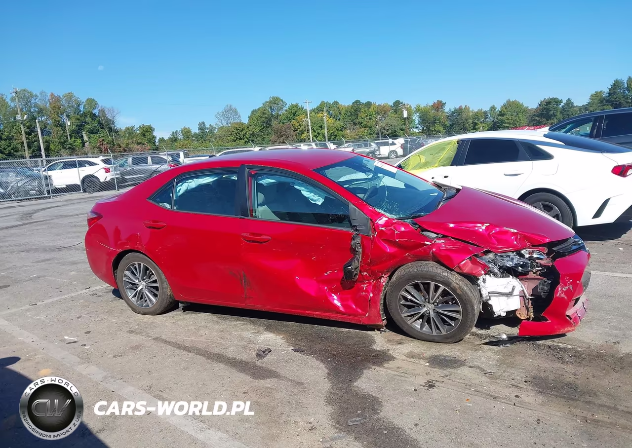 2017 Toyota Corolla Le VIN:5YFBURHE2HP708110 - 13