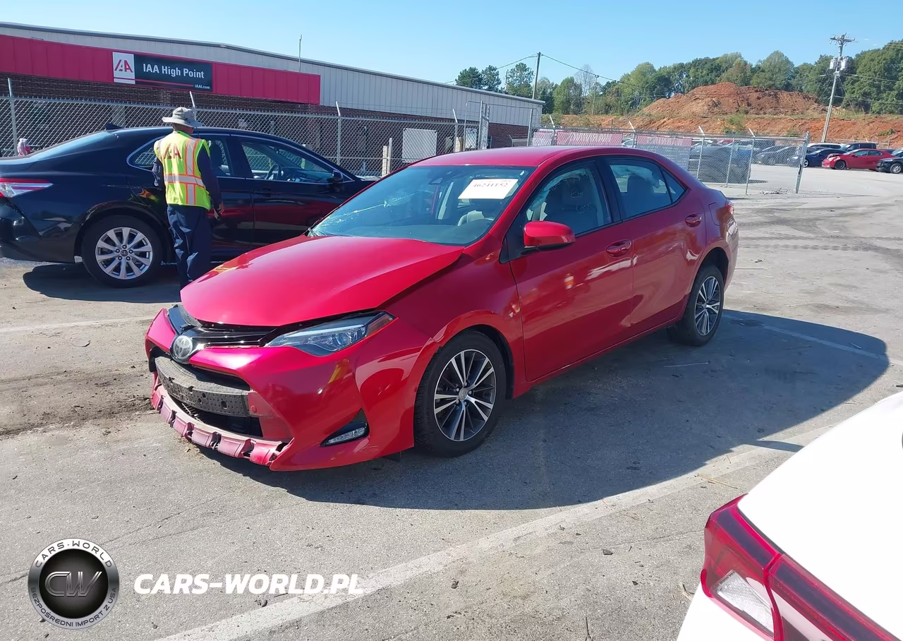 2017 Toyota Corolla Le VIN:5YFBURHE2HP708110 - 2