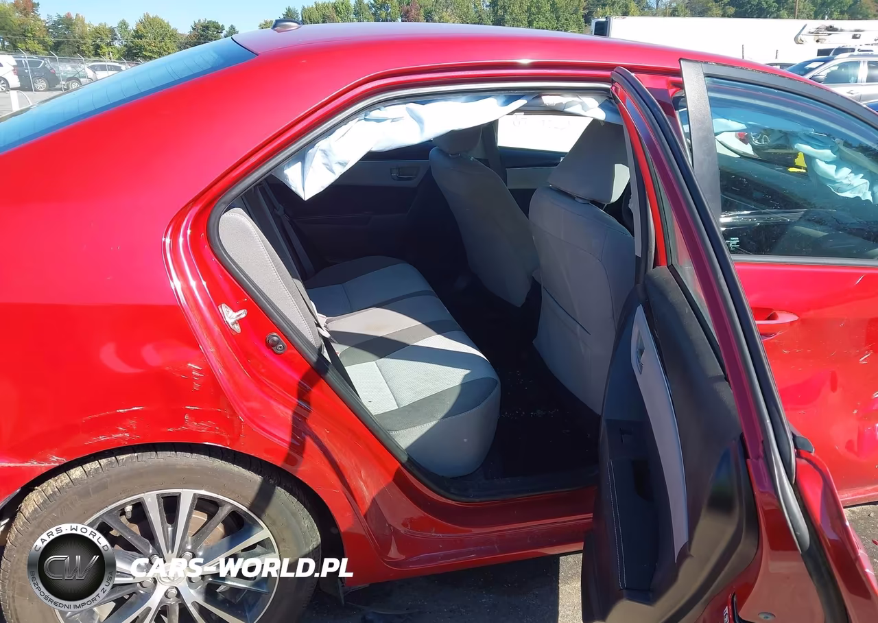 2017 Toyota Corolla Le VIN:5YFBURHE2HP708110 - 8