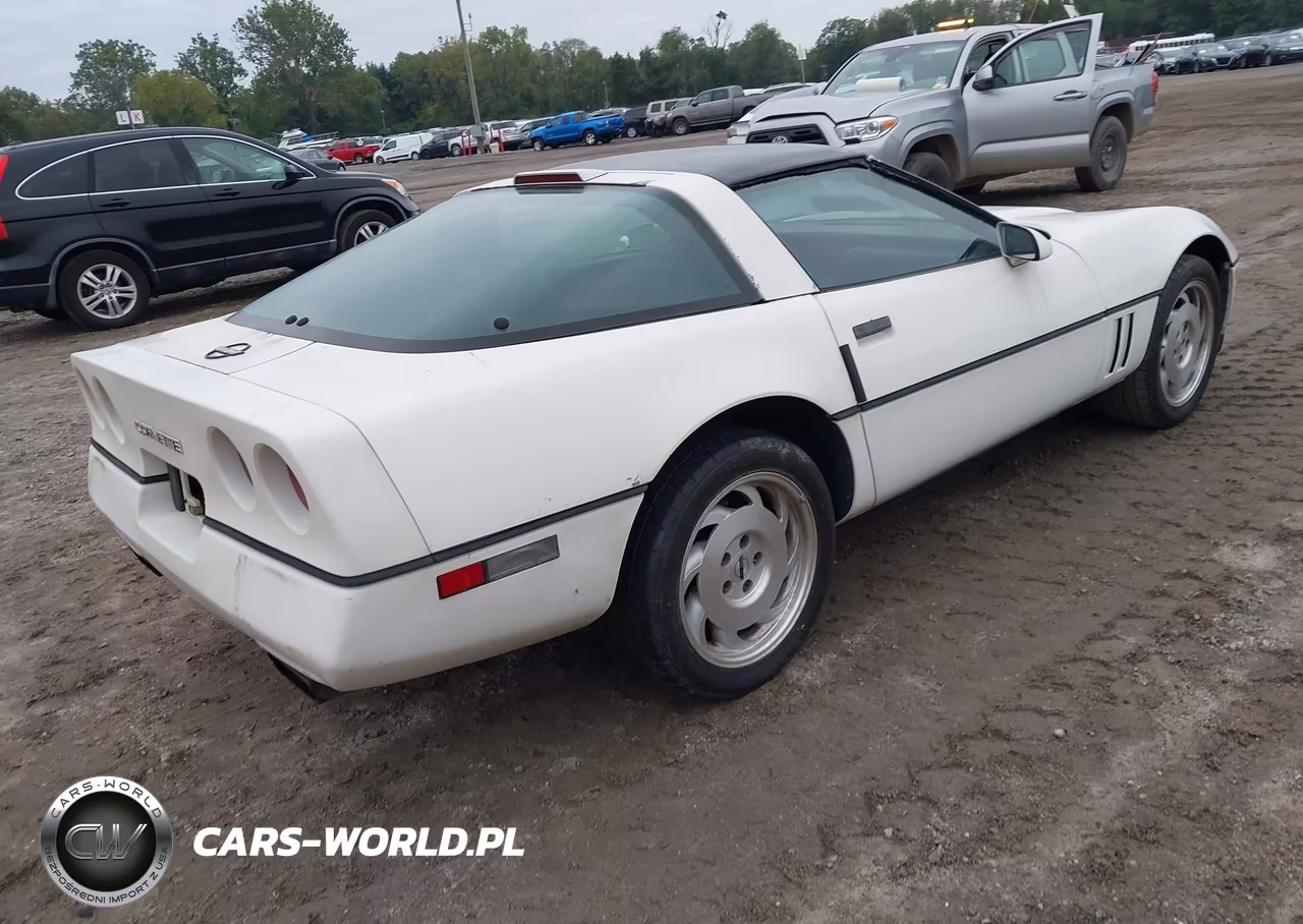 1988 Chevrolet Corvette VIN:1G1YY218XJ5121501 - 4