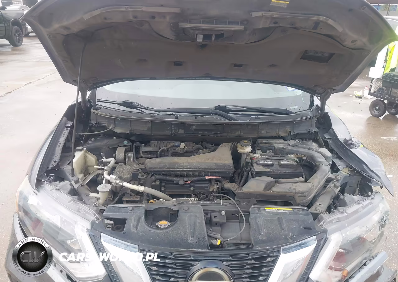 2018 Nissan Rogue S VIN:5N1AT2MT4JC772928 - 10