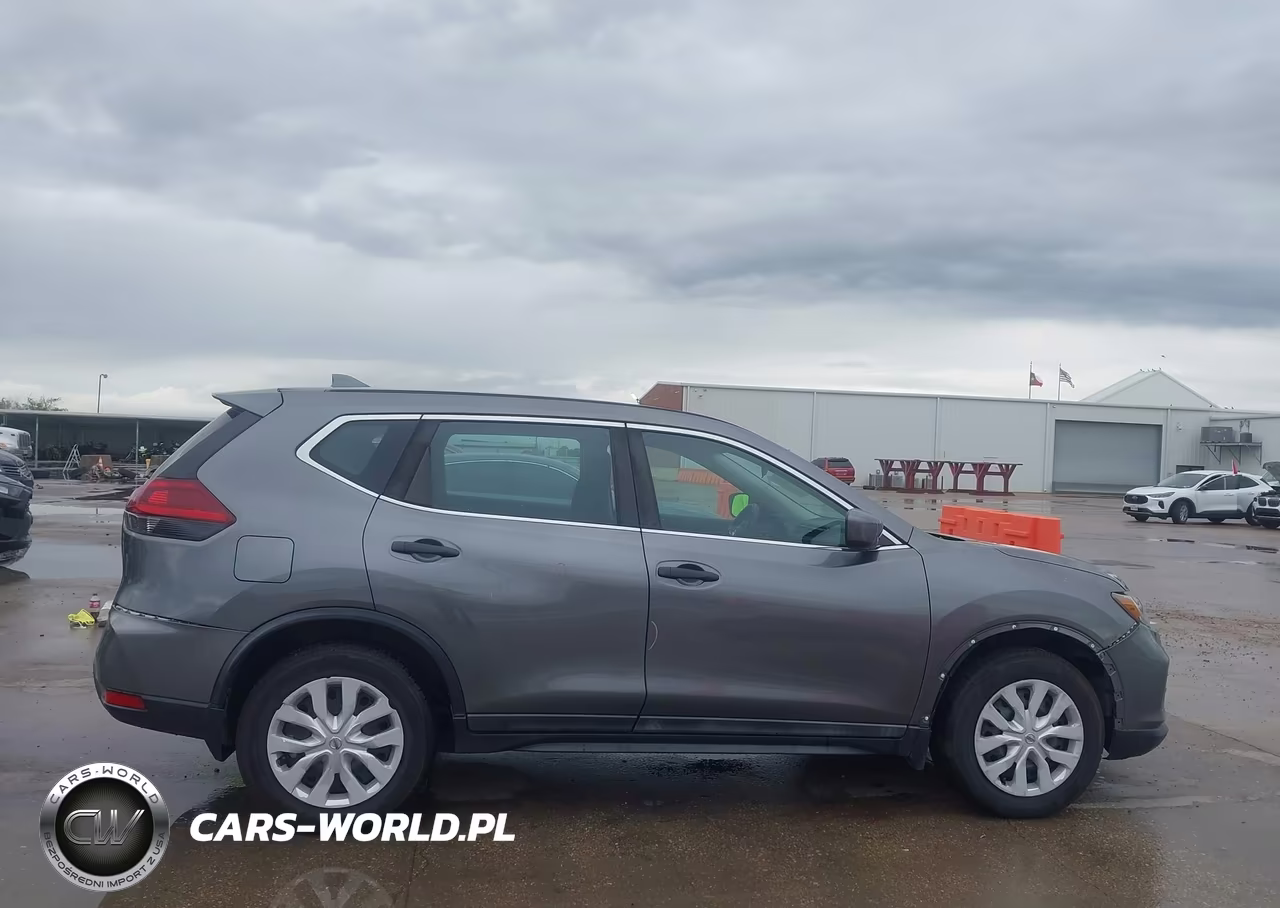 2018 Nissan Rogue S VIN:5N1AT2MT4JC772928 - 13