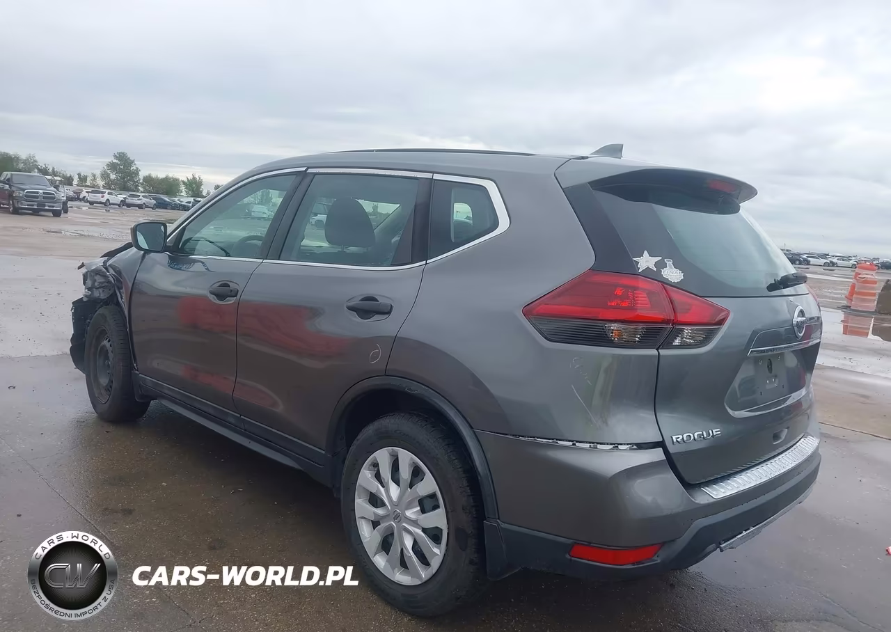 2018 Nissan Rogue S VIN:5N1AT2MT4JC772928 - 3