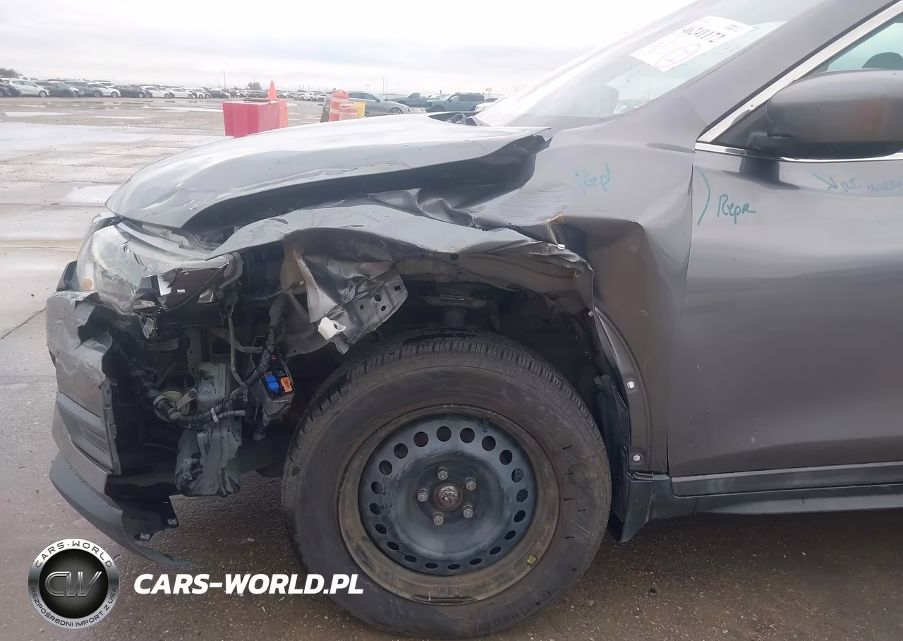 2018 Nissan Rogue S VIN:5N1AT2MT4JC772928 - 6