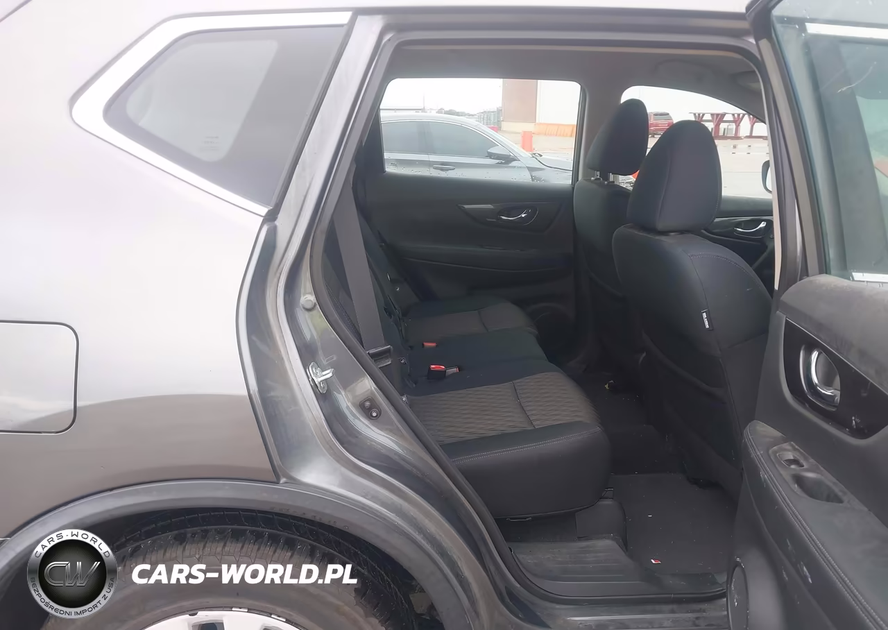 2018 Nissan Rogue S VIN:5N1AT2MT4JC772928 - 8