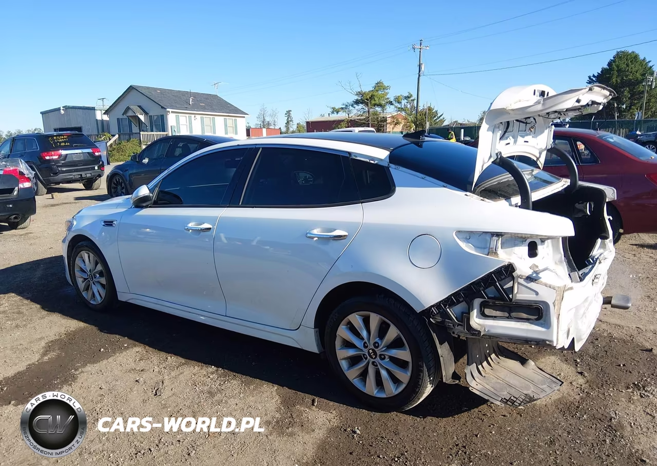 2018 Kia Optima S VIN:5XXGT4L39JG244426 - 14