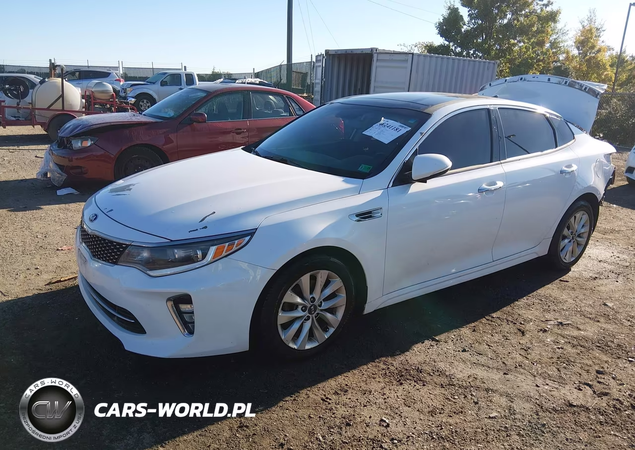 2018 Kia Optima S VIN:5XXGT4L39JG244426 - 2