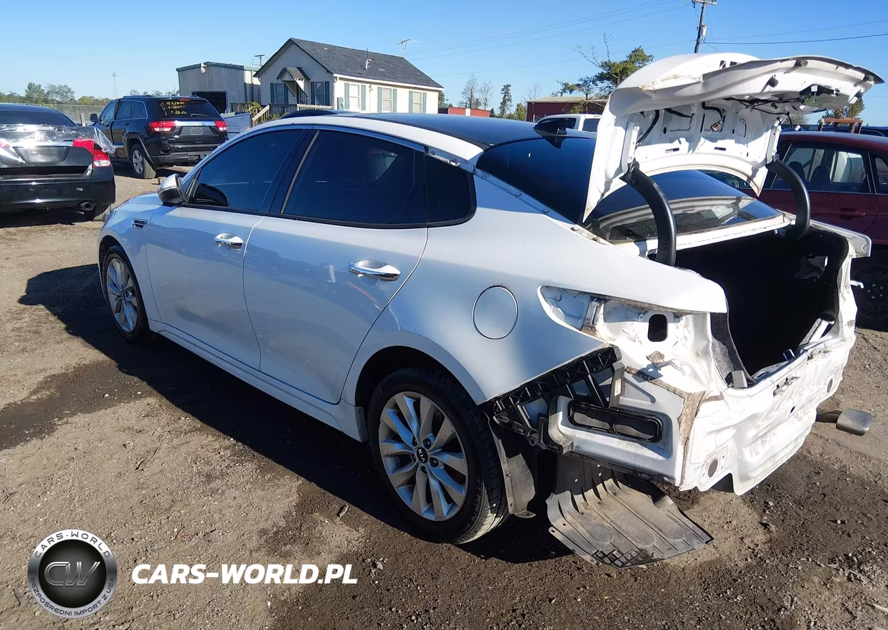 2018 Kia Optima S VIN:5XXGT4L39JG244426 - 3