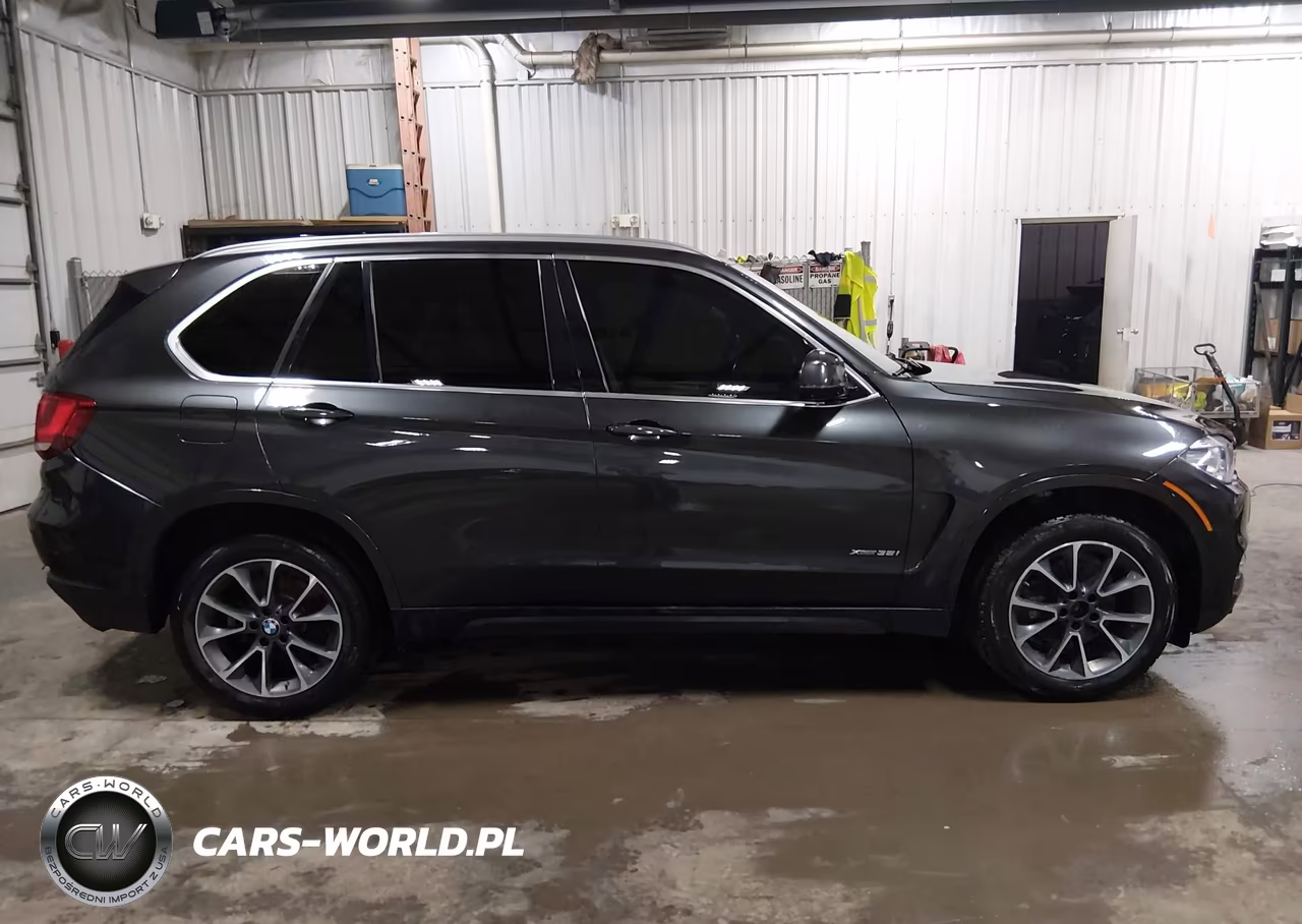 2018 BMW X5 xDrive35I VIN:5UXKR0C58J0X94042 - 13