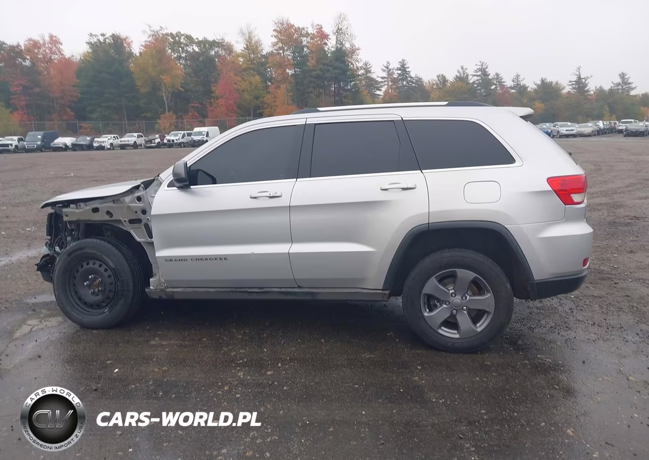 2013 Jeep Grand Cherokee Laredo Trailhawk VIN:1C4RJFAG8DC599771 - 15