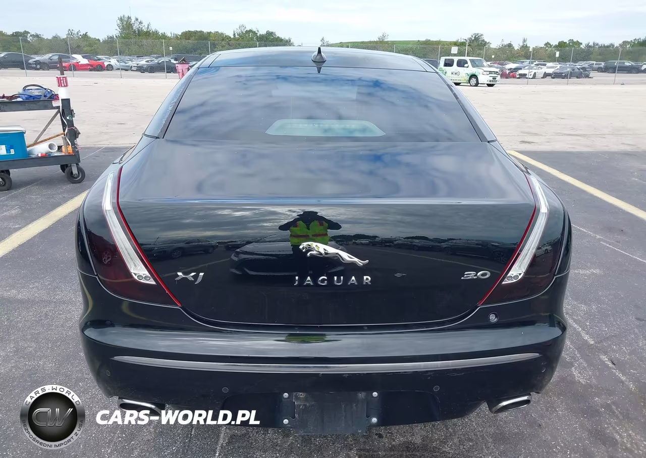 2015 Jaguar Xj VIN:SAJWA1CZ5F8V76170 - 16