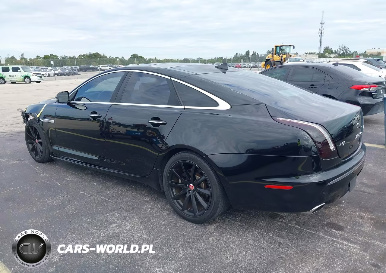 2015 Jaguar Xj VIN:SAJWA1CZ5F8V76170 - 3