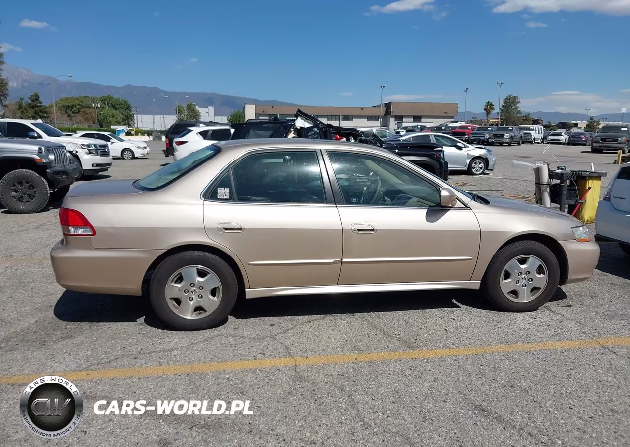 2002 Honda Accord 3.0 Ex VIN:1HGCG16552A042440 - 13