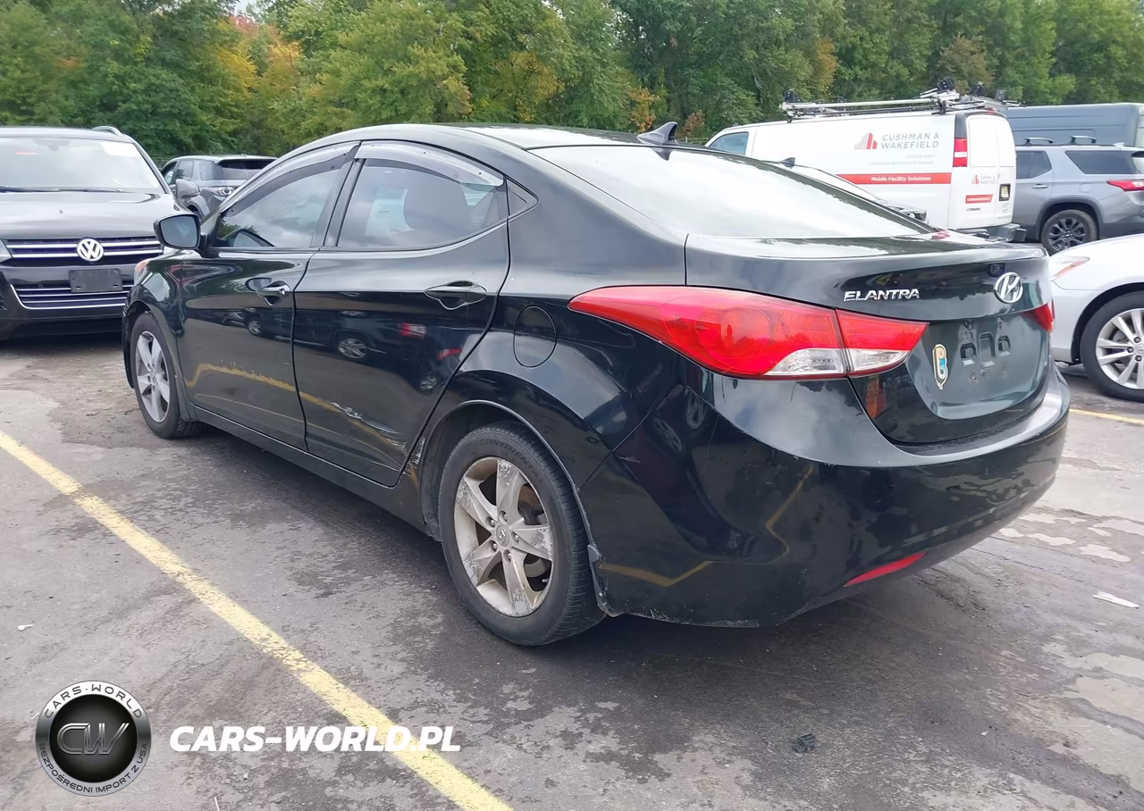 2013 Hyundai Elantra Gls VIN:KMHDH4AE2DU796076 - 3