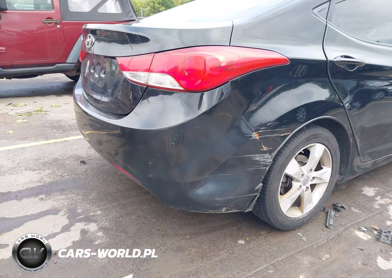 2013 Hyundai Elantra Gls VIN:KMHDH4AE2DU796076 - 6
