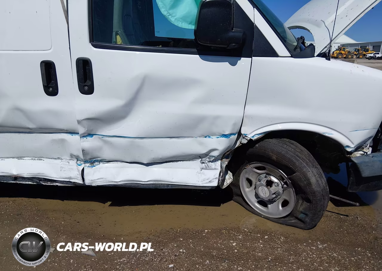 2016 Chevrolet Express Cargo Van Work Van VIN:1GCZGHFG0G1254883 - 17
