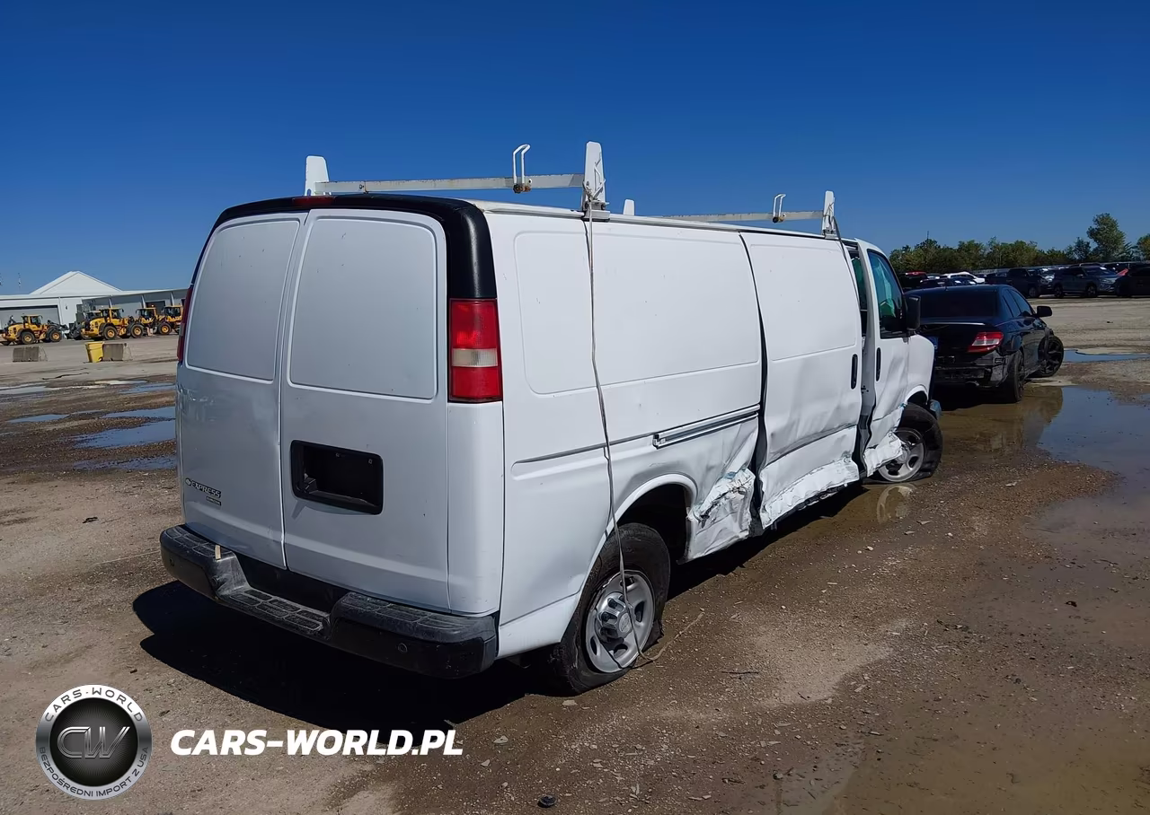 2016 Chevrolet Express Cargo Van Work Van VIN:1GCZGHFG0G1254883 - 4