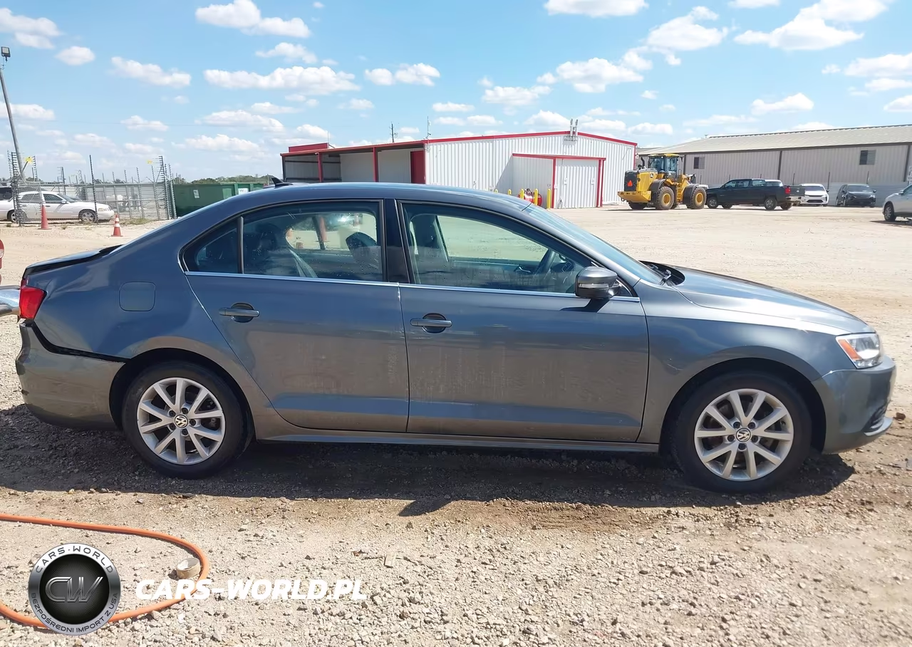 2013 Volkswagen Jetta 2.5L Se VIN:3VWDX7AJXDM451725 - 13