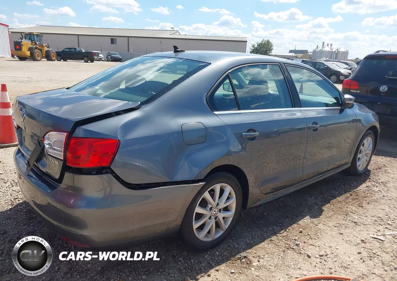2013 Volkswagen Jetta 2.5L Se VIN:3VWDX7AJXDM451725 - 4