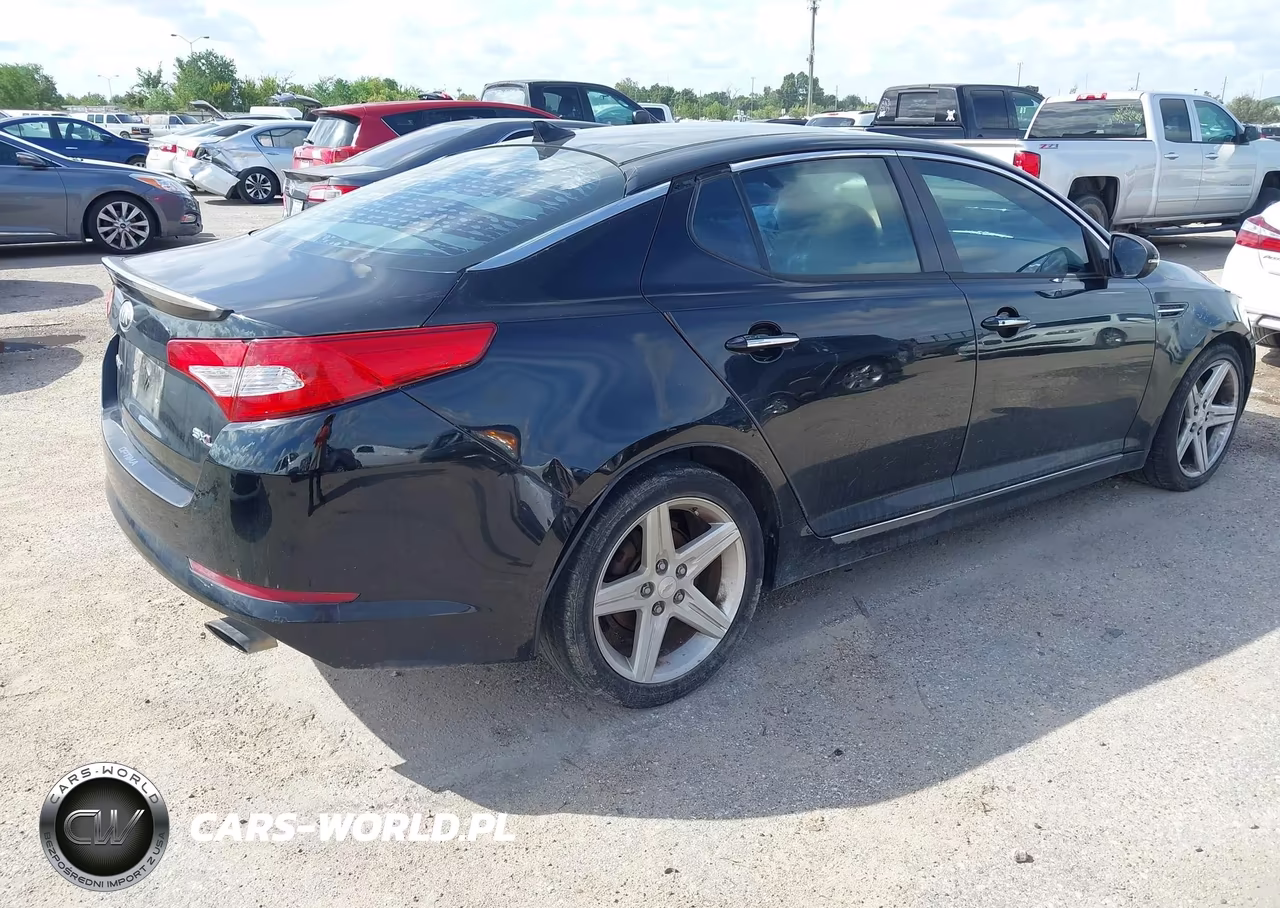 2013 Kia Optima Sx VIN:5XXGR4A67DG168060 - 4