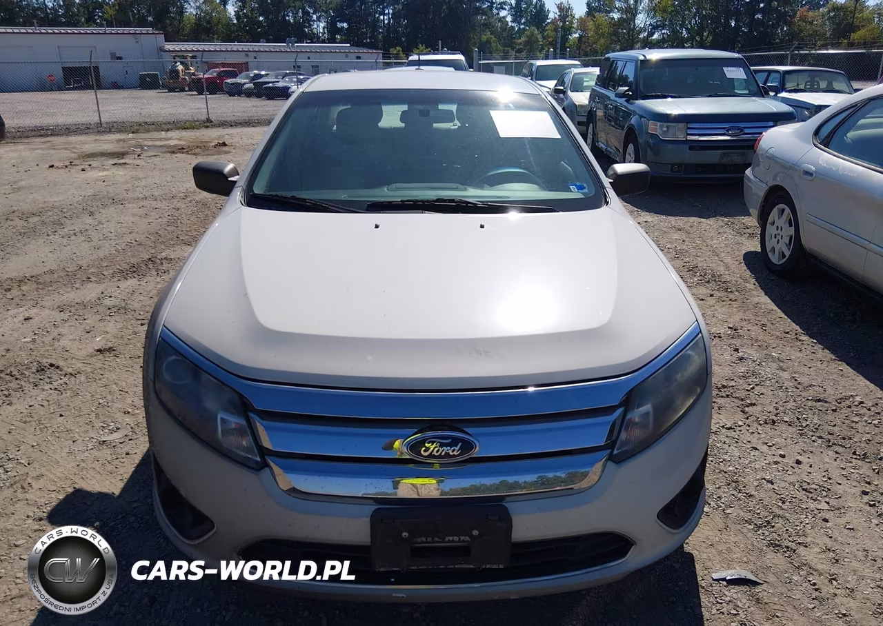 2012 Ford Fusion S VIN:3FAHP0GA5CR122294 - 6