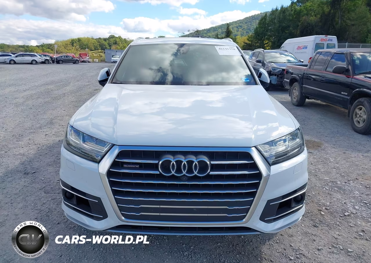2017 Audi Q7 3.0T Premium VIN:WA1VAAF74HD012423 - 12