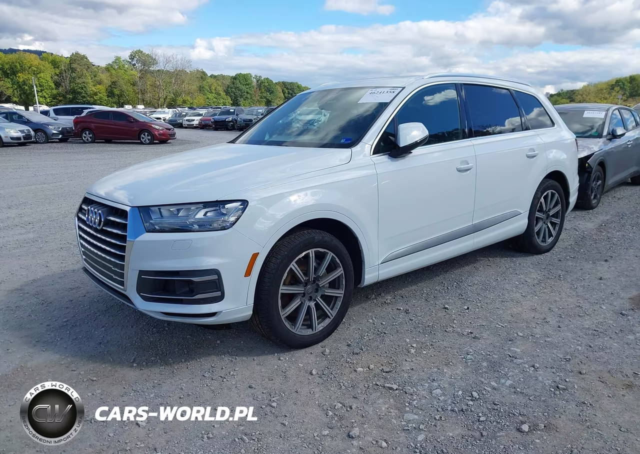 2017 Audi Q7 3.0T Premium VIN:WA1VAAF74HD012423 - 2