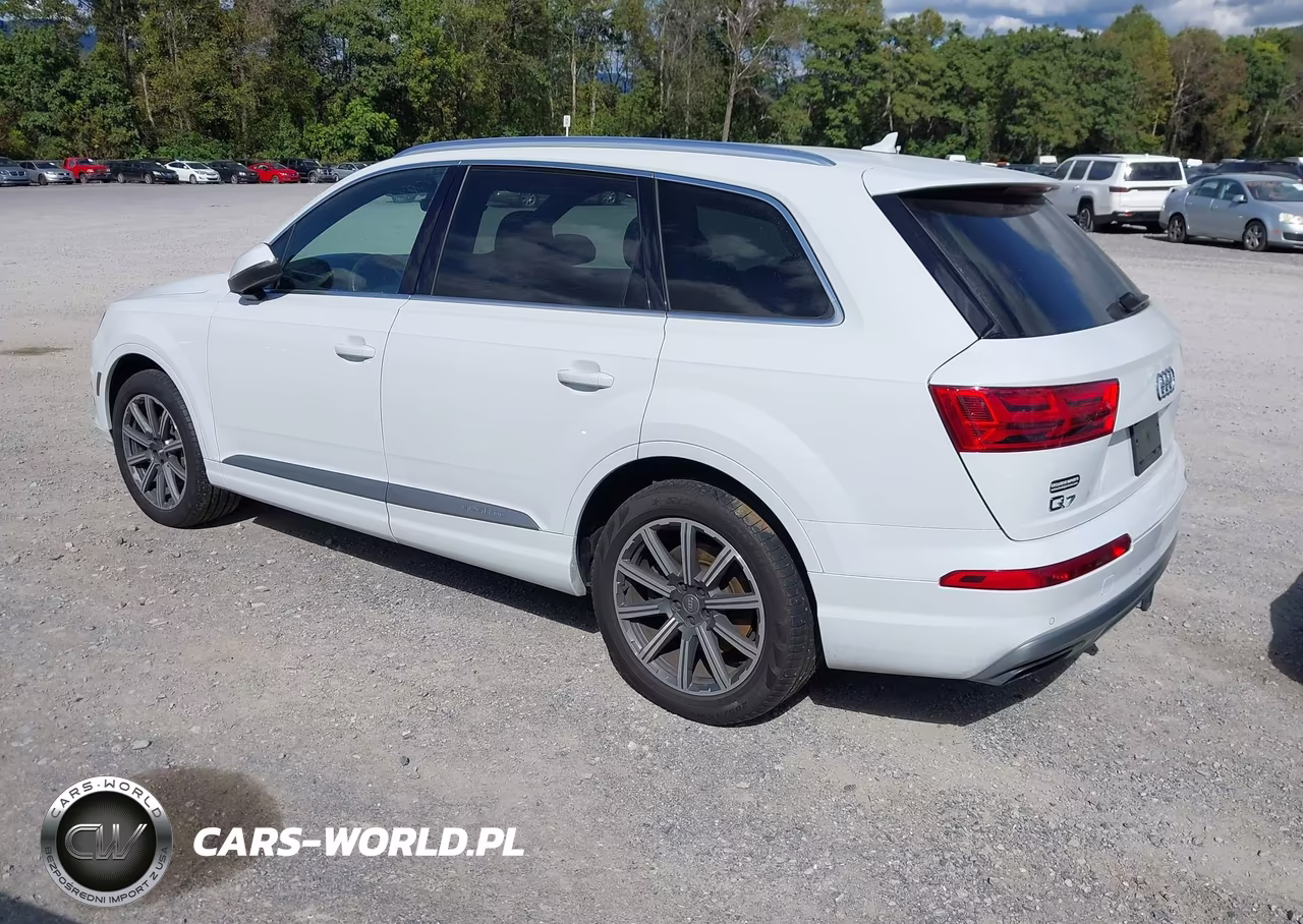 2017 Audi Q7 3.0T Premium VIN:WA1VAAF74HD012423 - 3