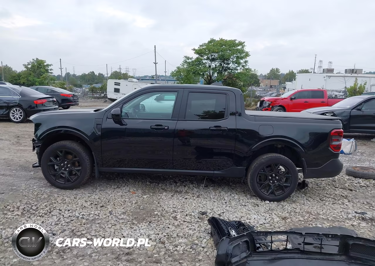 2025 Ford Maverick Lariat VIN:3FTTW8SA8SRB36296 - 14