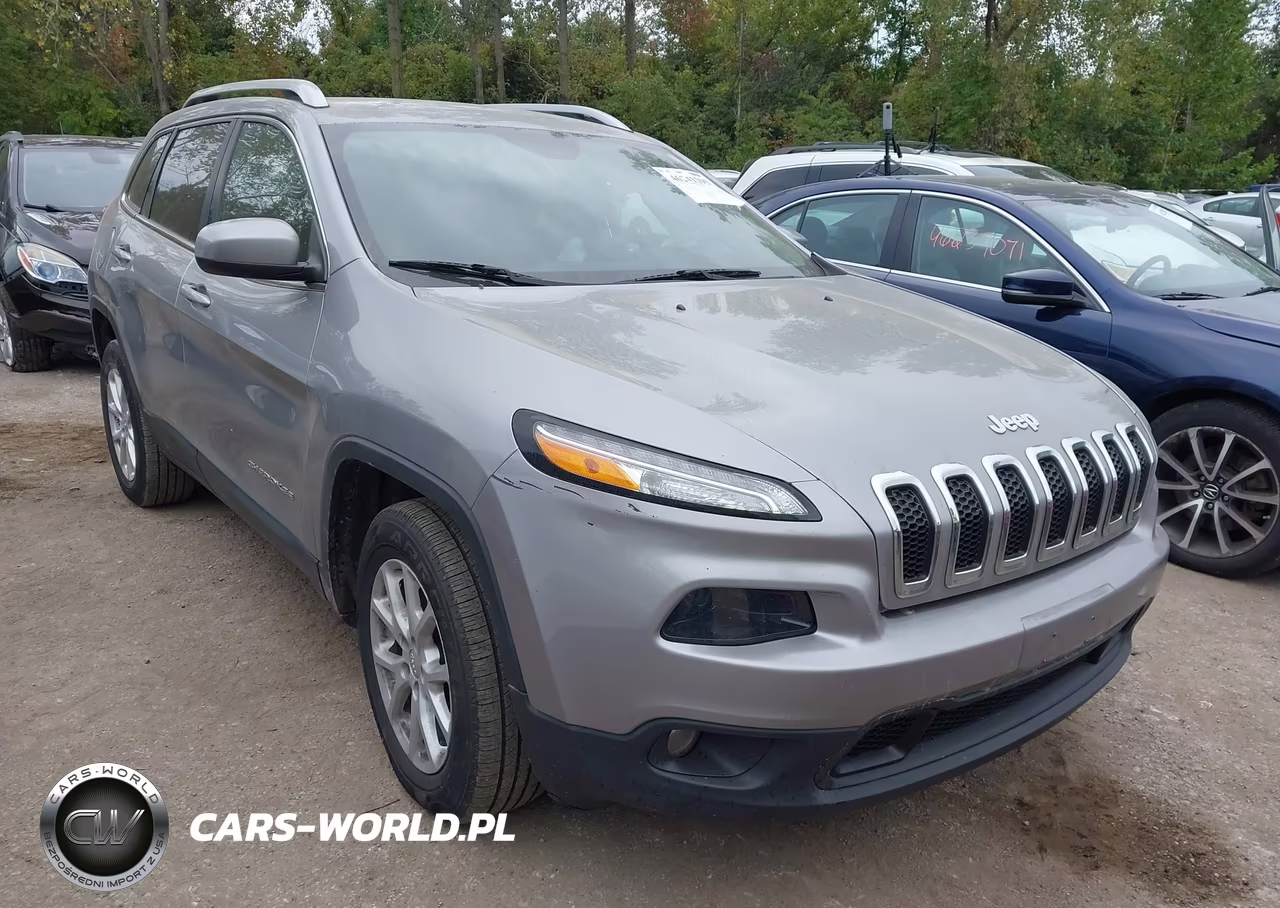 2016 Jeep Cherokee Latitude VIN:1C4PJMCB2GW304776 - 1