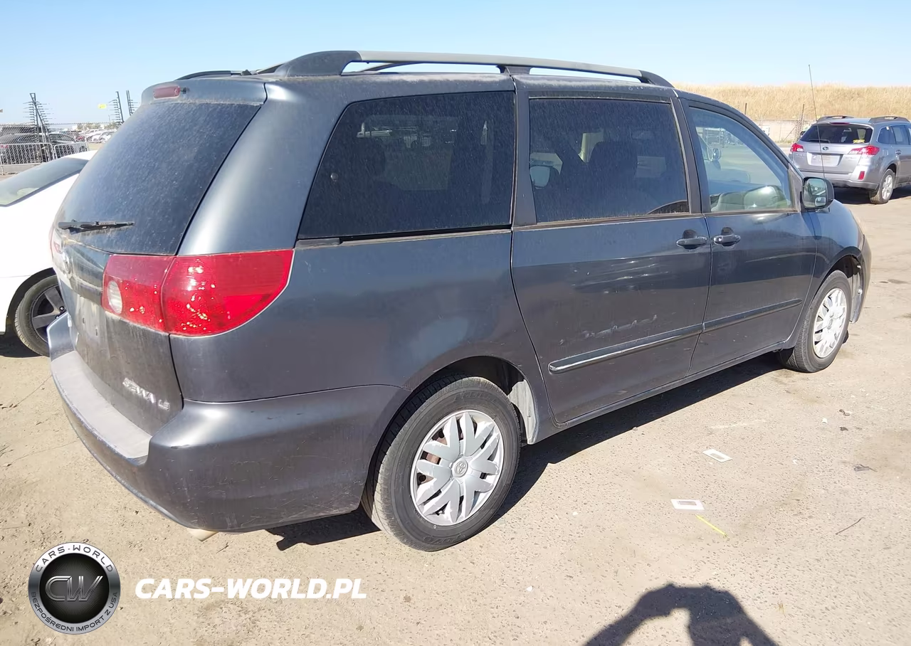 2006 Toyota Sienna Le VIN:5TDZA23C26S410259 - 4