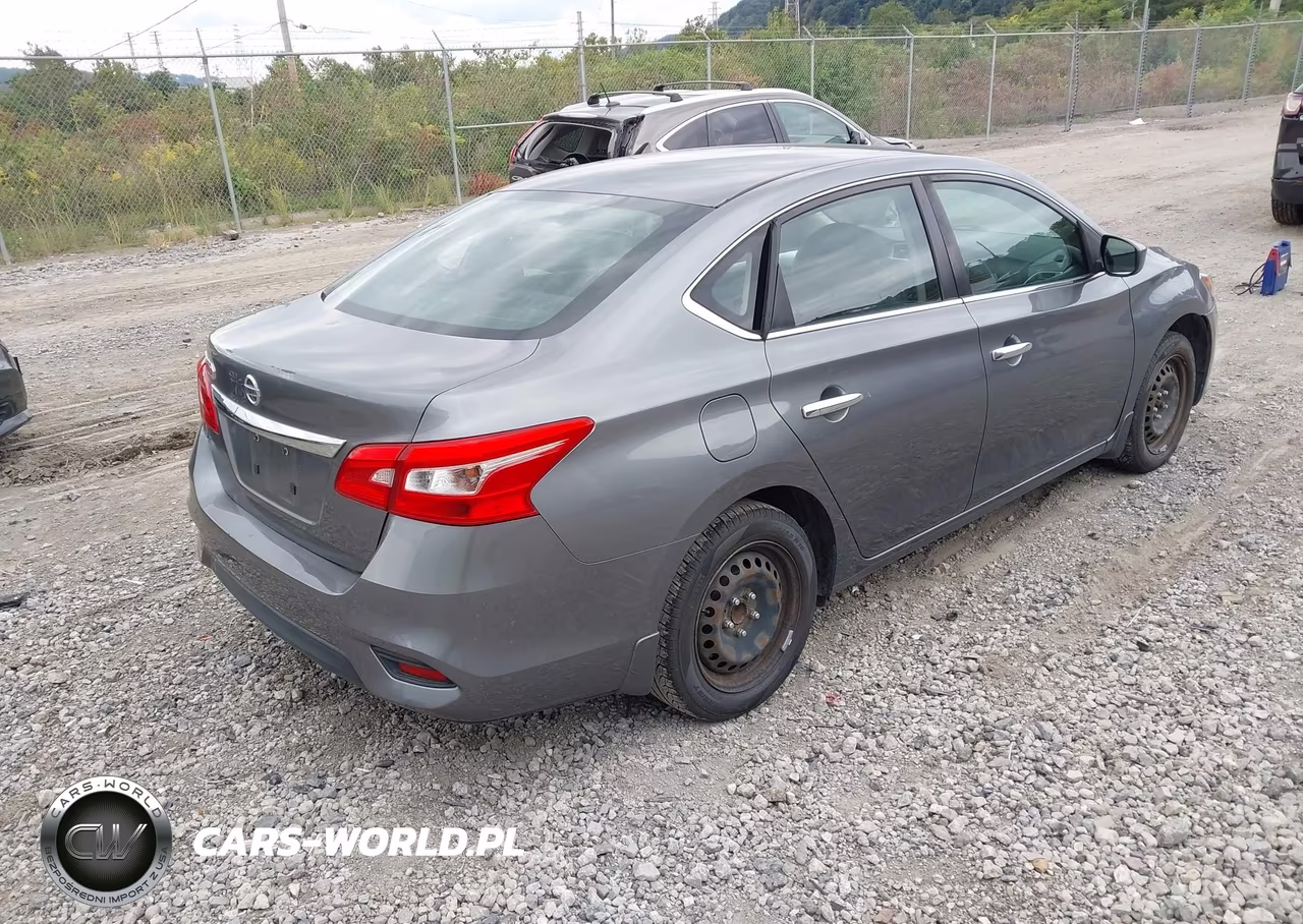 2017 Nissan Sentra S VIN:3N1AB7AP3HY280259 - 4