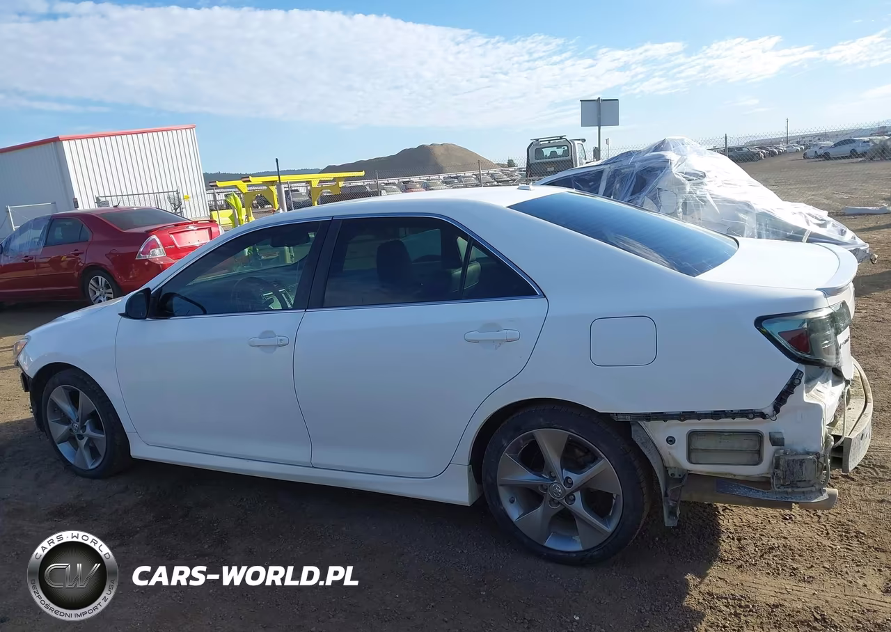 2014 Toyota Camry Se V6 VIN:4T1BK1FK1EU544262 - 15