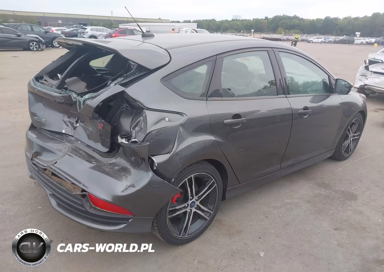 2018 Ford Focus St VIN:1FADP3L97JL239432 - 4