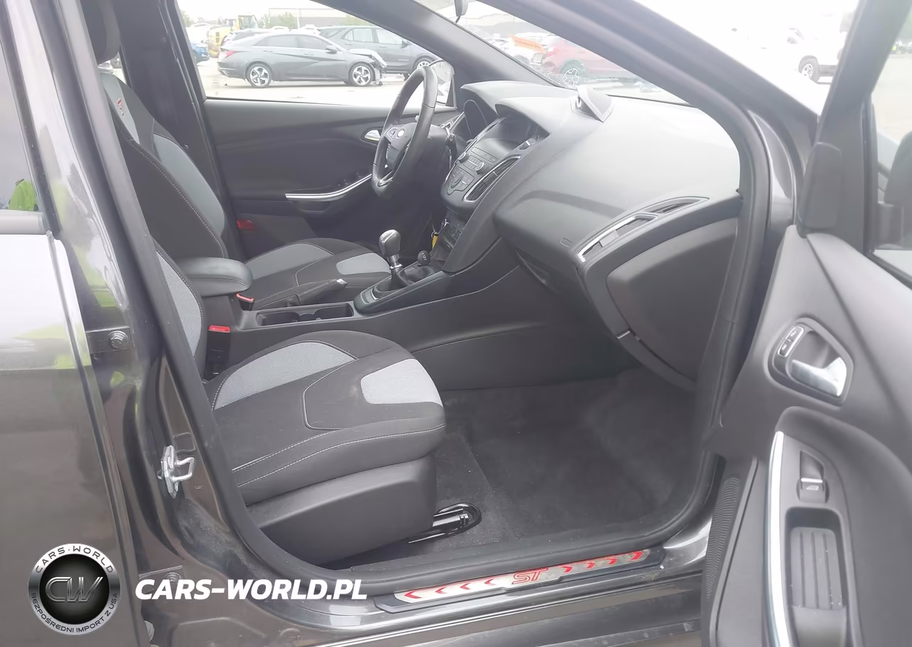 2018 Ford Focus St VIN:1FADP3L97JL239432 - 5